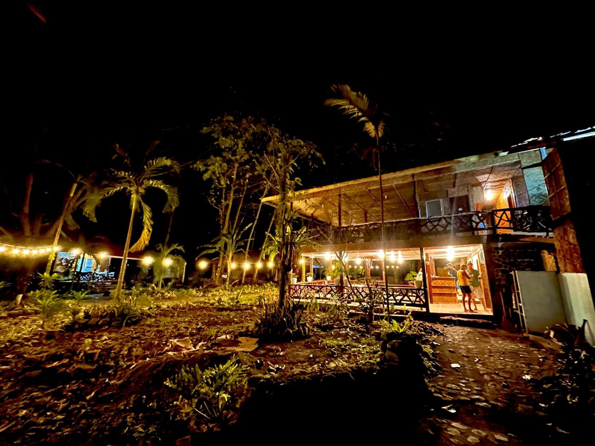 Playa Del Fuego Camiguin Beach Hostel & Resort Mambajao Kültér fotó