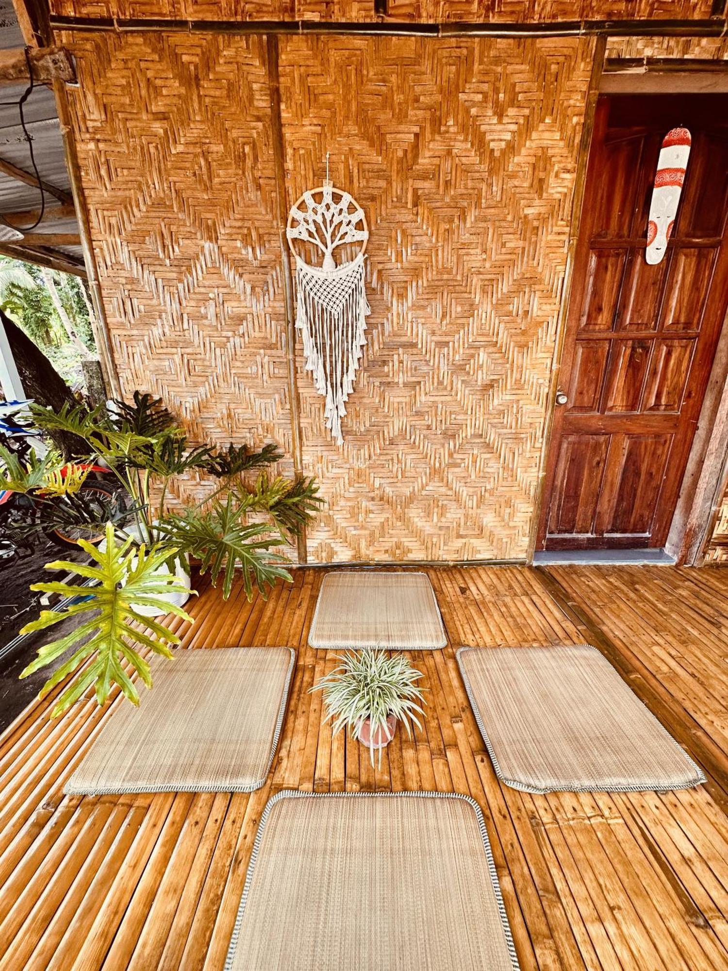 Playa Del Fuego Camiguin Beach Hostel & Resort Mambajao Kültér fotó