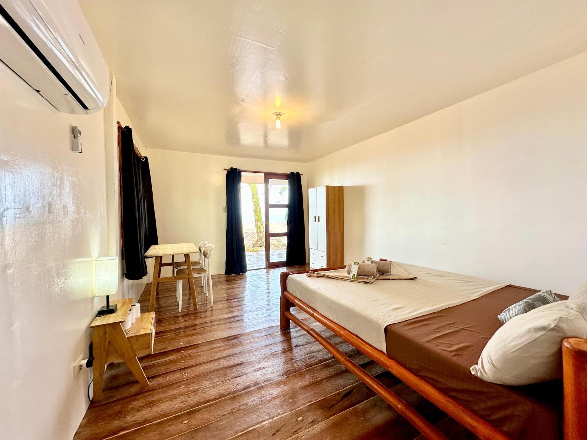 Playa Del Fuego Camiguin Beach Hostel & Resort Mambajao Kültér fotó